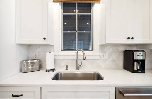 Rosemary Beach House | Rose Cottage — Cozy Rosemary Beach Getaway with Bikes, Steps from the Sand