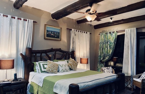 Jarabacoa Villa | Rustic Family Villa