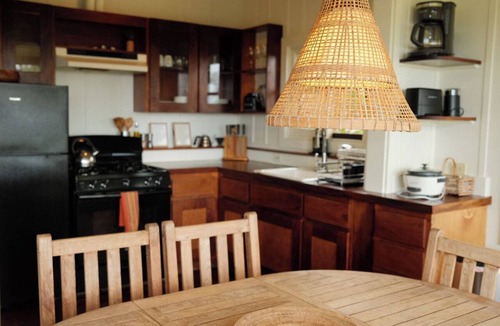 Kaunakakai Cottage | Rustic retreat with panoramic views at Pu'u O Hoku Ranch