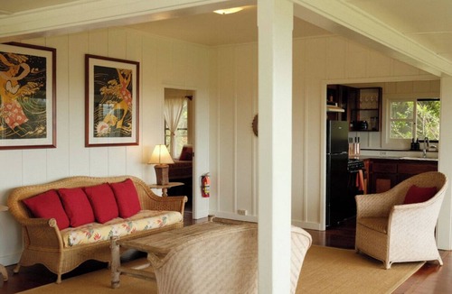 Kaunakakai Cottage | Rustic retreat with panoramic views at Pu'u O Hoku Ranch