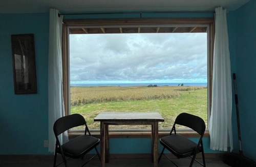 Naalehu House | Scenic view of the ocean