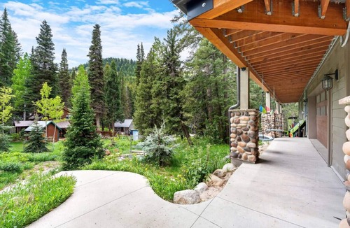 Salt Lake Mountain Resorts Cabin | Silver Fork Chalet - Hot Tub & 18+ Beds