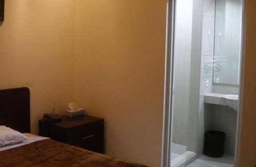 Surabaya House | Soerabaja Place Guest House