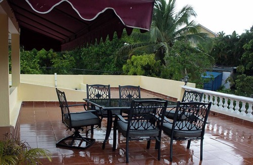 Santo Domingo House | Spacious 7 Bedroom house with pool and Terrace