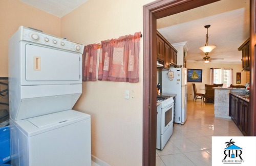 El Cortecito Condo | Spacious and well equipped 1 bedroom penthouse with private rooftop.