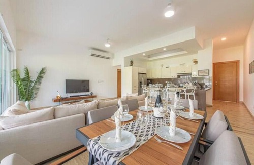 La Ceiba Apartment | Spectacular 3 bedrooms beach front apt # p6-104