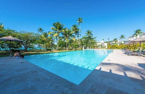 La Ceiba Apartment | Spectacular 3 bedrooms beach front apt # p6-104