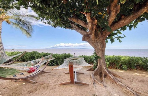 Kaunakakai Apartment | Stay Central on Molokai in a Studio with Pool & Kitchenette