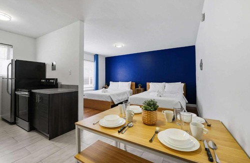 North Beach Apartment | Studio Haven Miami Beach Steps to Sand
