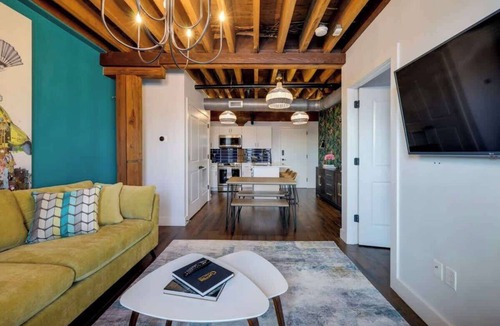 Nashville Condo | Stylish 1865 Warehouse Loft | Steps to Vanderbilt