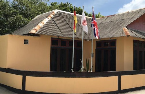 Madaveli House | Sun shade Inn