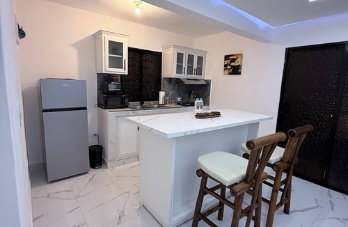 Los Frailes Apartment | Sunrise Ocean Views Rooftop with BBQ Near SDQ