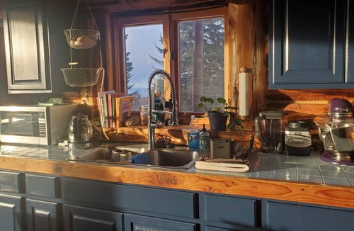 Diamond Ridge House | SUNSET BLUFF.Incredible Ocean Views of Cook Inlet and Volcanos,private
