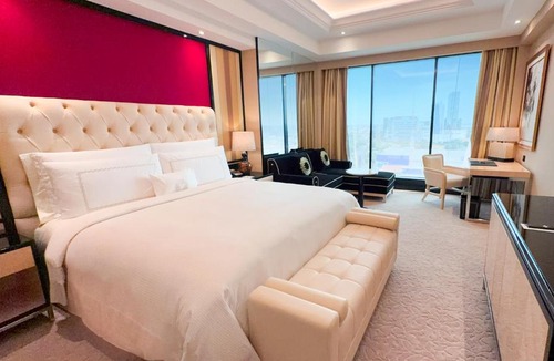 Surabaya Hotel | The Trans Luxury Hotel Surabaya