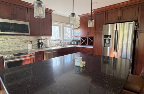 West Hartford House | The Woodstead in Quechee- New Listing to VRBO!