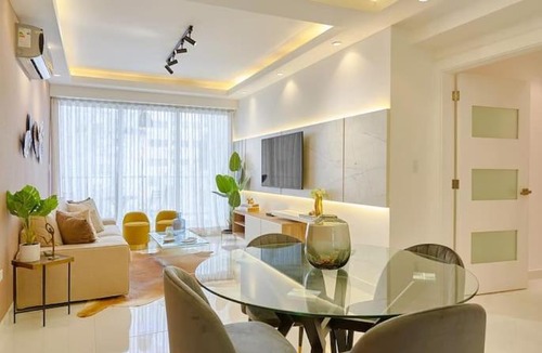 Renacimiento Apartment | Theluxretreat Downtownsd Poolgymlounge