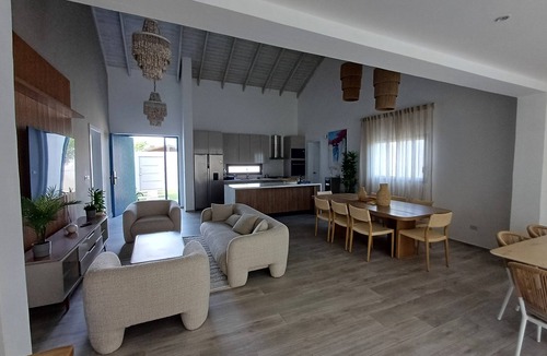 Dominicus Hotel | TRACADERO Beach Club and Holidays Rentals
