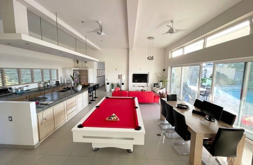 La Mulata Villa | V16a VAD Villa Panaema · Luxury villa Panaema sea view, pool table & jettub