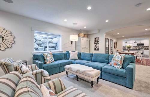 Draper Apartment | Vibrant Chic Home ~ 20 Mi to Salt Lake City!