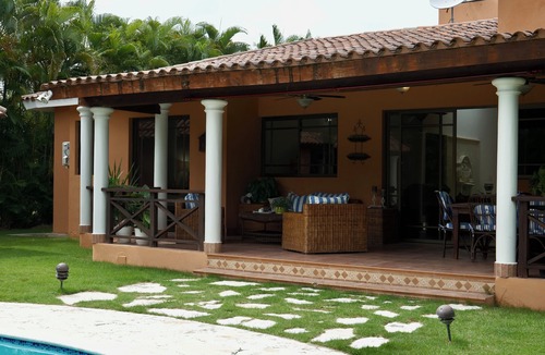 Guayacanes Villa | Villa Aurora Juan Dolio GuavaBerry