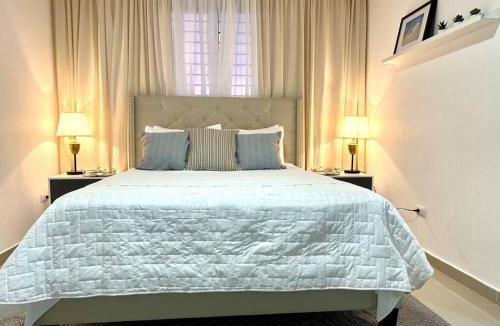 Santiago Province Apartment | Vista Alta Studio