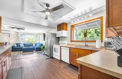 Waimanalo Beach House | Waimanalo Beach Home