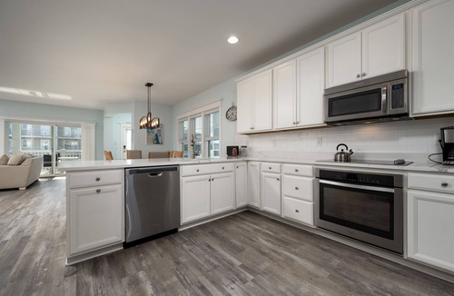 Rehoboth by the Sea House | WALK TO BEACH - 5 BR, DOG-FRIENDLY BEAUTY - 101 SWEDES ST, DEWEY BEACH