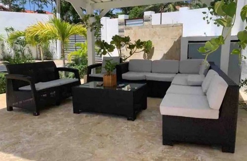 La Mulata Villa | XXL Party Villa: Pool, Basketball Court, Billiard & BBQ!