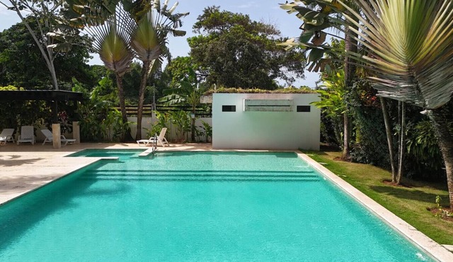 2 Bedroom Pool Apartment
