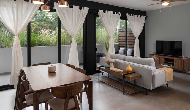 2BR Balcony & Pool in Flats at The Village