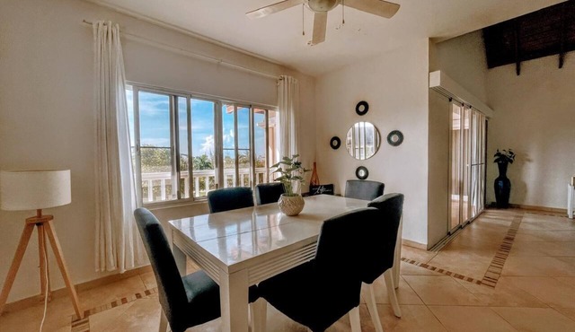 3-bedroom apartment in lovely Sosúa with cool AC breeze