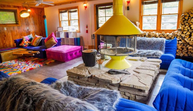8 Bedroom Roadhouse btw. Killington & Okemo