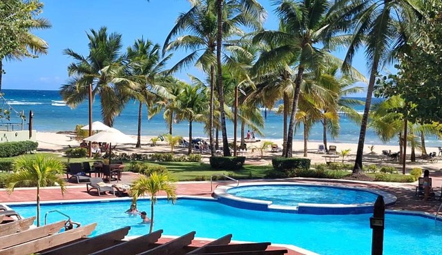 Apartamento Frente Al Mar Caribe, Vistas Expectaculares, Playa Juan Dolio, RD