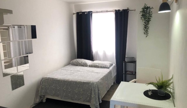 Apt3, Super Économique, Confortable, Équipé, Climatisé, Excellent Emplacement