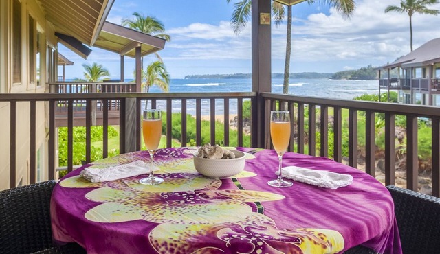 Beachfront Escape w/Old Hawai'i Feeling - Fall Asleep Listening to the Waves