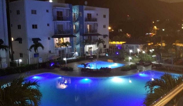 Caribbean Dreams Apartement Beautiful Pool and Gym