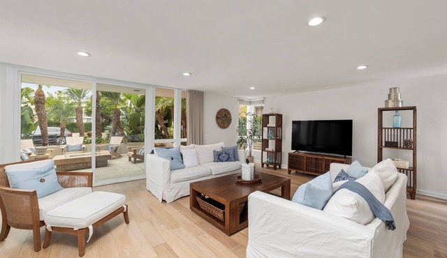 Carnation Villa – Gorgeous 3 BDR