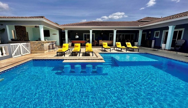 CASA COCO-AVENTURA Oceanview Superior 4 Master @ Casa Linda