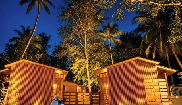 CasaMara #3, tropical bungalow with private SPA walking distance to the beach