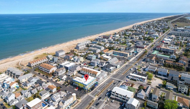 Coastal | Private Balcony | 1 BR | Sleeps 4