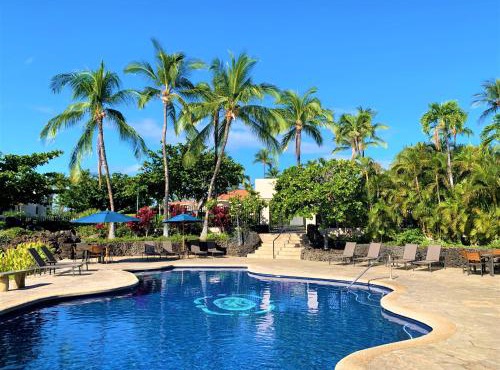 Coconut at Shores - Waikoloa Beach Resort