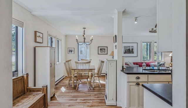 Condo with Fireplace, Lakeland Village, Pet-Friendly