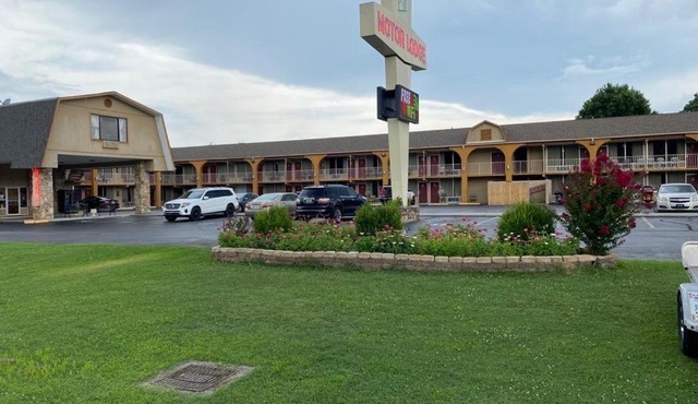 Conner Hill Motor Lodge