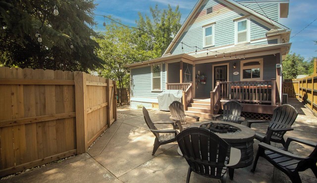 Downtown Family Home w/Hot Tub, Patio, Fire Pit, by Forest & Peak Retreats