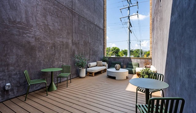 East Nash Condo for 4 with Public Rooftop Near DT!