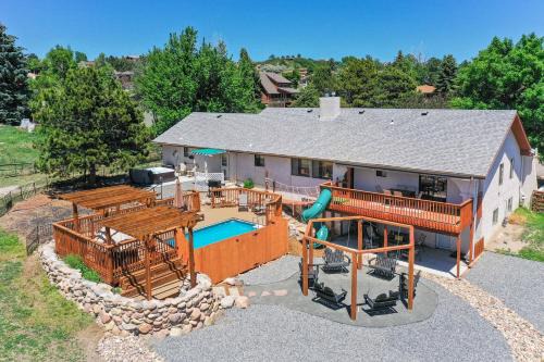 Evergreen Luxe - Hot Tub Gaming Haven Big Groups
