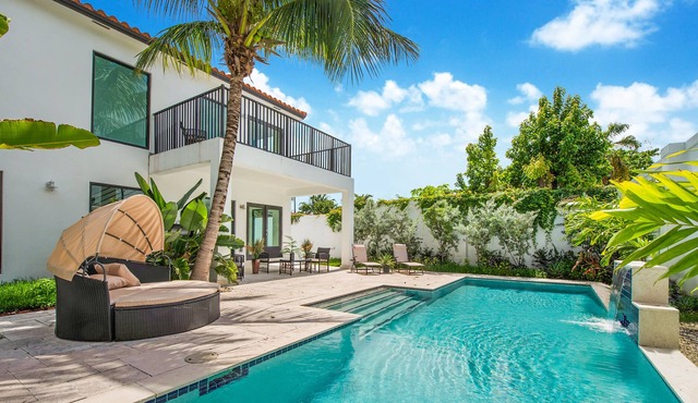Fendi Mansion│Pool│Central Miami│Pool table