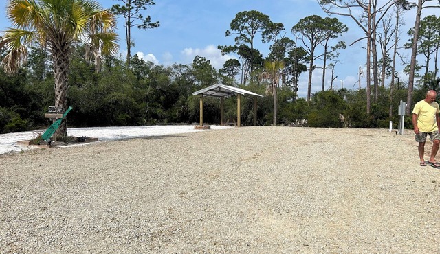 Gorgeous Private Rv Lot in Port St Joe for a relaxing getaway 400 yards to Beach