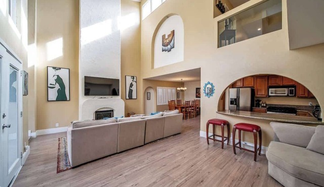 Iris House | Village & Beach Getaway
