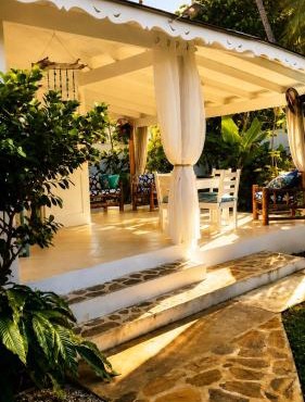 joli bungalow à 300 m de la plage